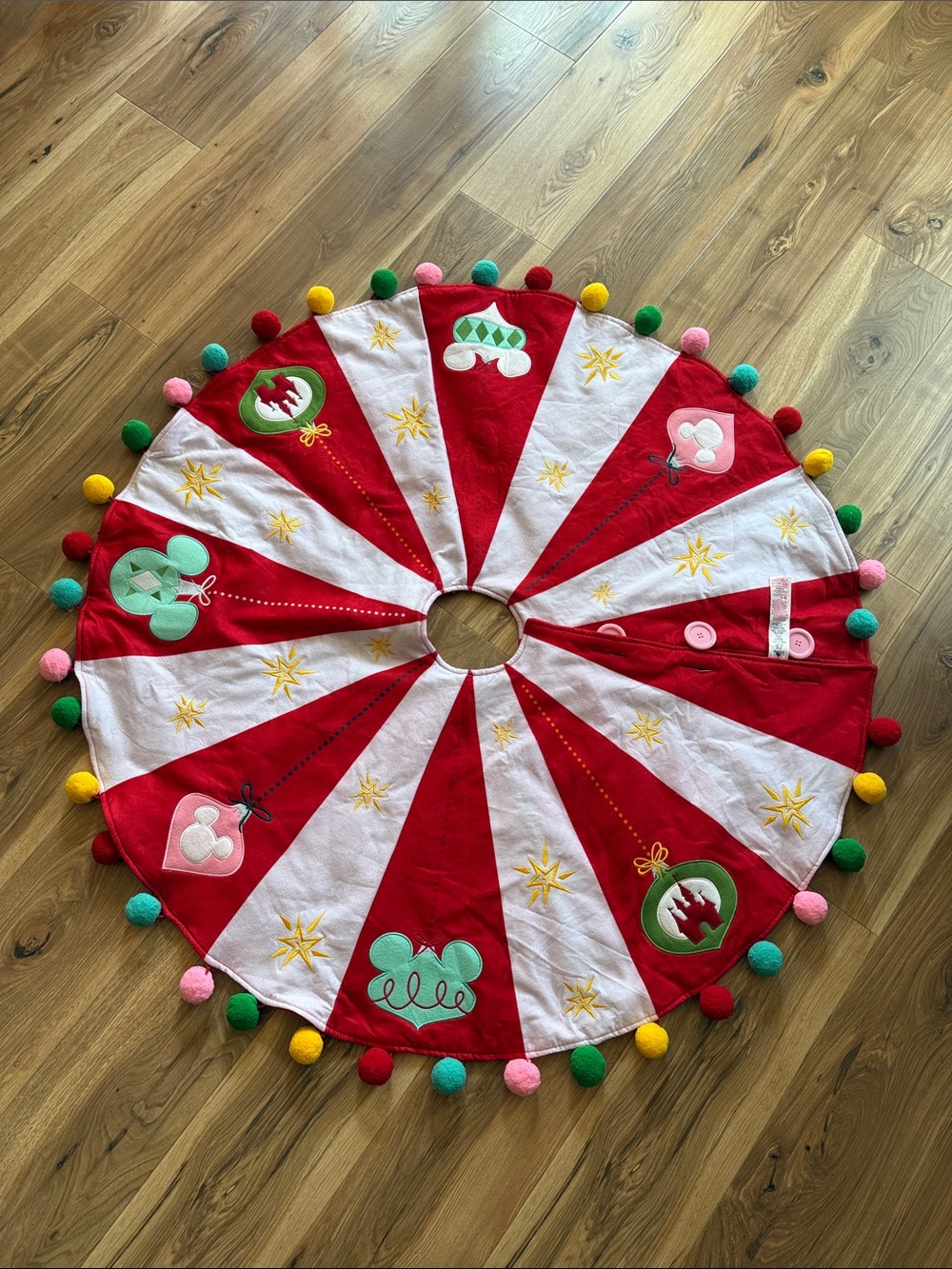 Disney Parks Mickey Mouse Candy Cane Striped Christmas Tree Skirt Hard to Find